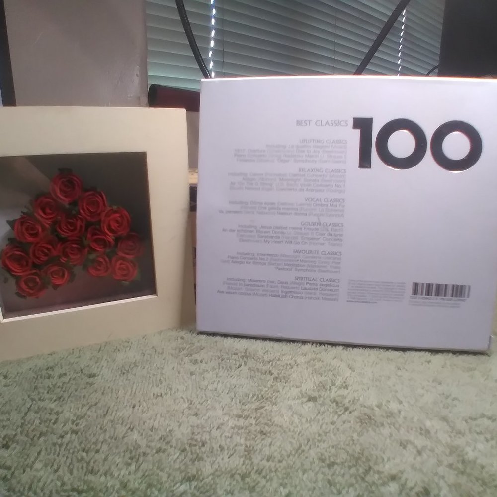 100 Piano Classics with rose art box
